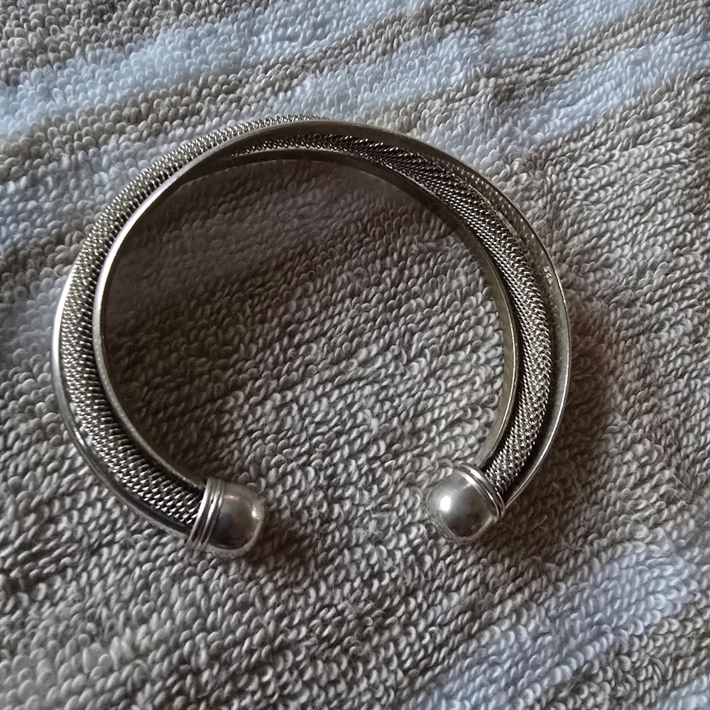 😎Elegant Silver Cuff Bracelet